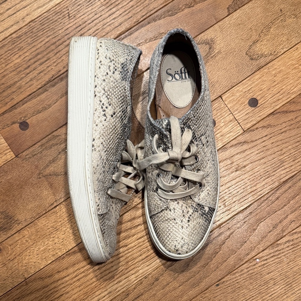 Sofft Beige Snake-Print Platform Sneakers